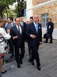 MM François Hollande Président de la République et Laurent Fabius Ministre des Affaires étrangères